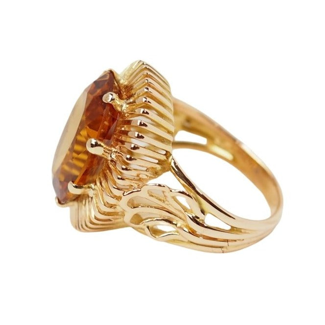 Bague vintage en or jaune et citrine ovale - Castafiore