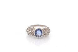 Bague vintage en platine et saphir - Castafiore