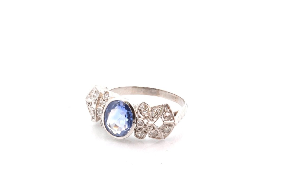 Bague vintage en platine et saphir - Castafiore