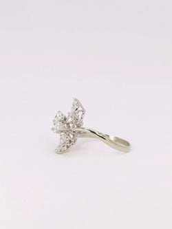 Bague vintage fleur diamants - Castafiore