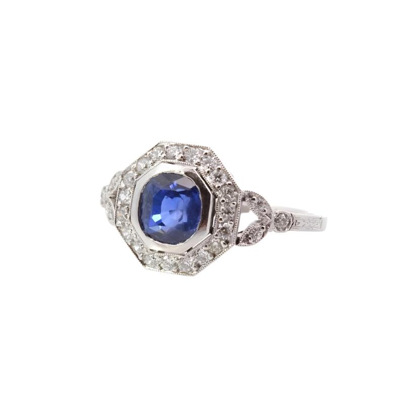 Bague vintage saphir et diamants en platine - Castafiore
