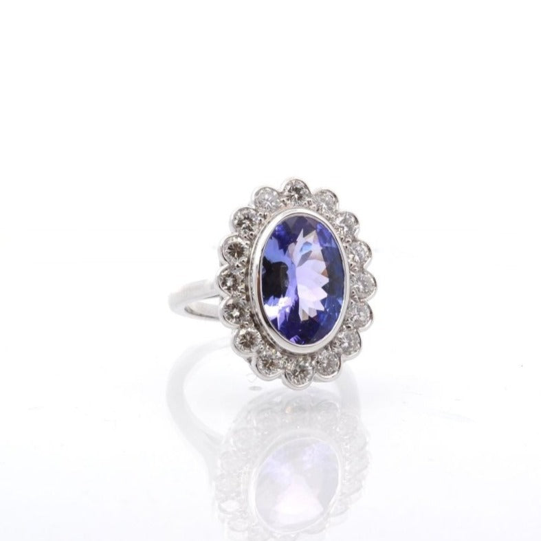 Bague vintage tanzanite et diamants en platine - Castafiore