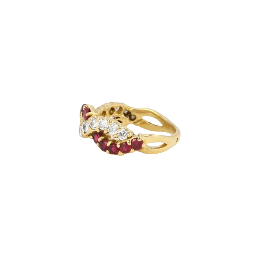 Bague vintage torsadée en or, diamants et rubis - Castafiore