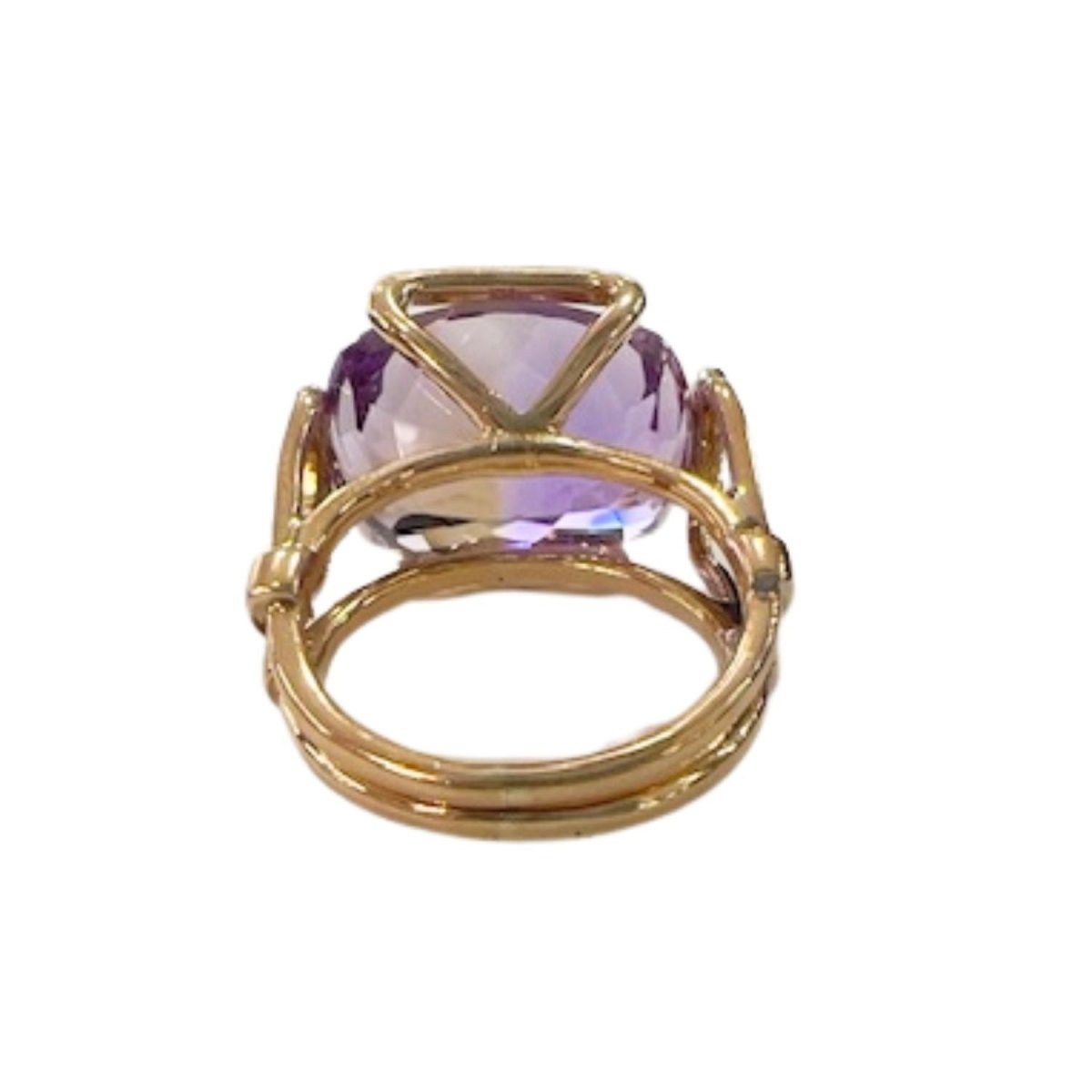 BAGUES MODERNES DU 21e SIÈCLE en or 18kt et AMETHYRENE - Castafiore