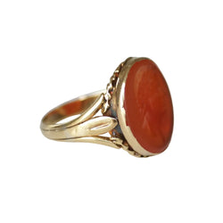 Bague Chevalière en or jaune et cornaline