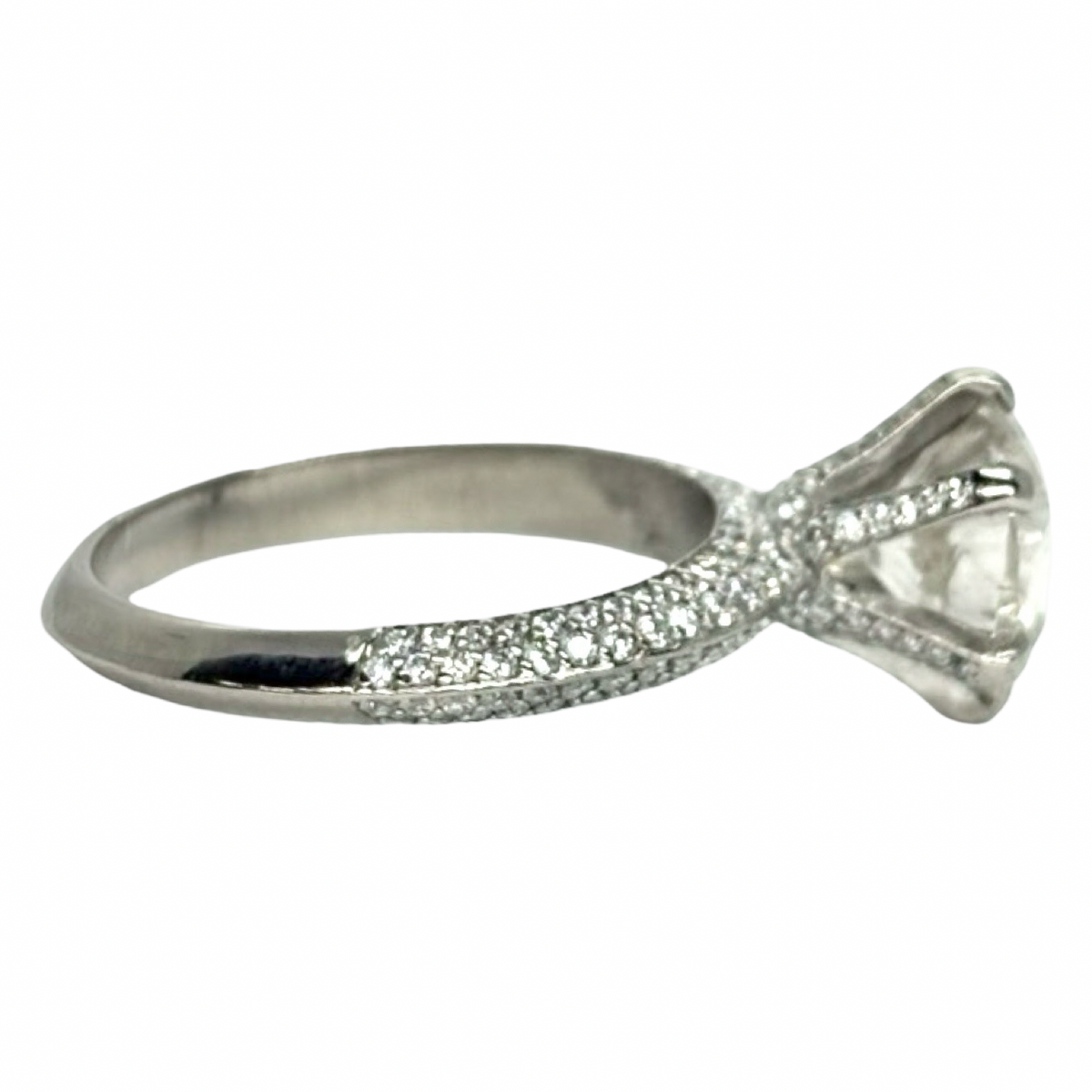 Bague Solitaire en or blanc et diamants