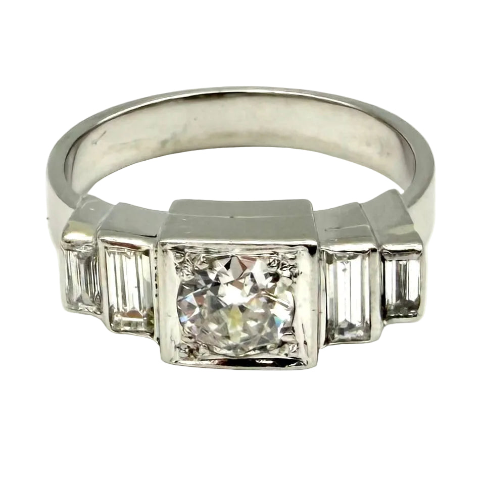 Bague en platine et diamants