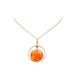 Collier Pendentif en or jaune et ambre