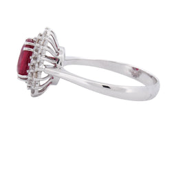 Bague Entourage en or blanc, rubis et diamants
