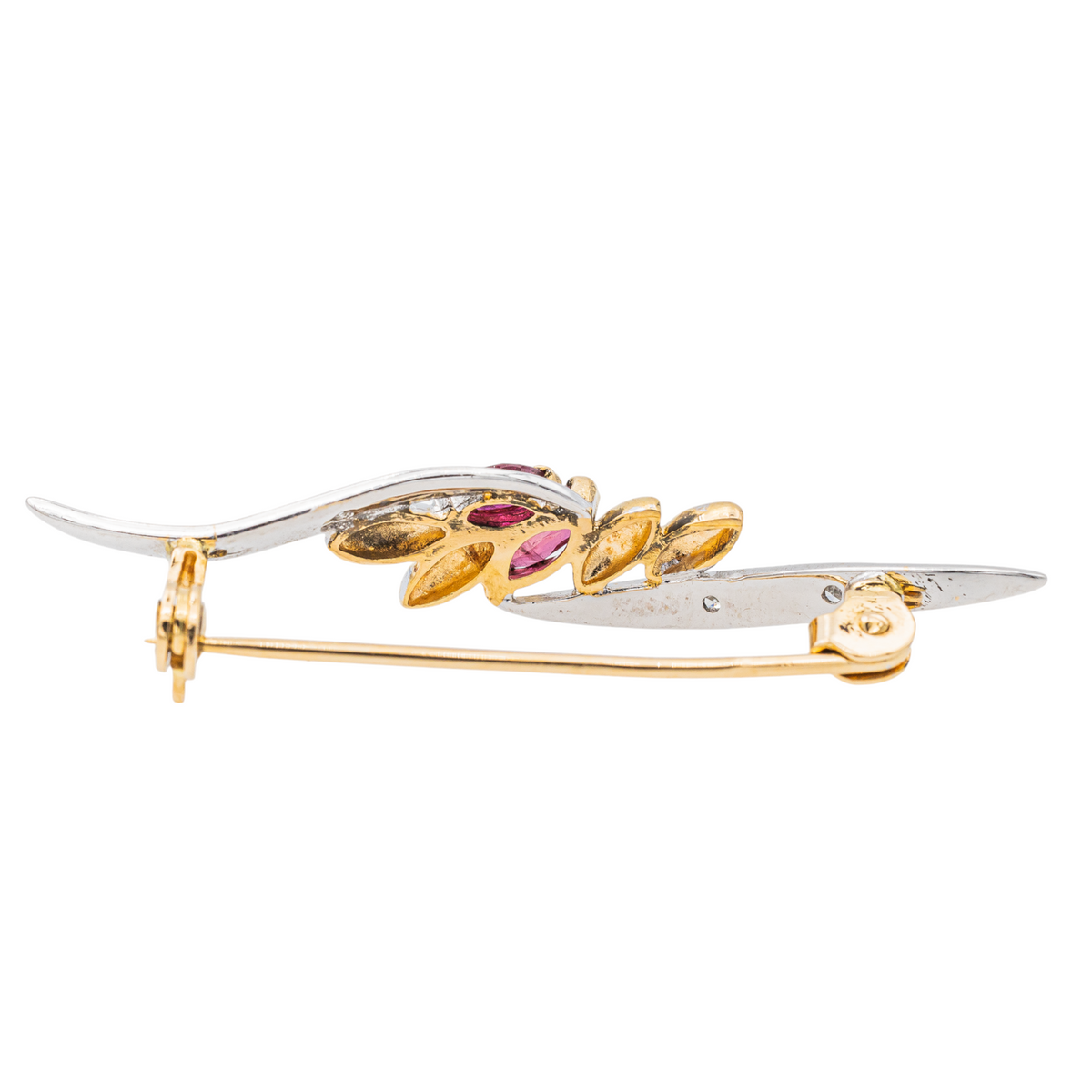 Broche Or jaune Rubis