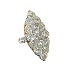 Bague Marquise en or jaune, platine et diamants