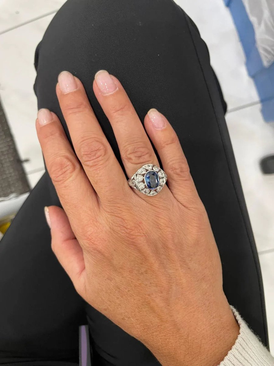 Belle Époque Certified 2.44 Carat Unheated Sapphire Diamond Gold Ring - Castafiore