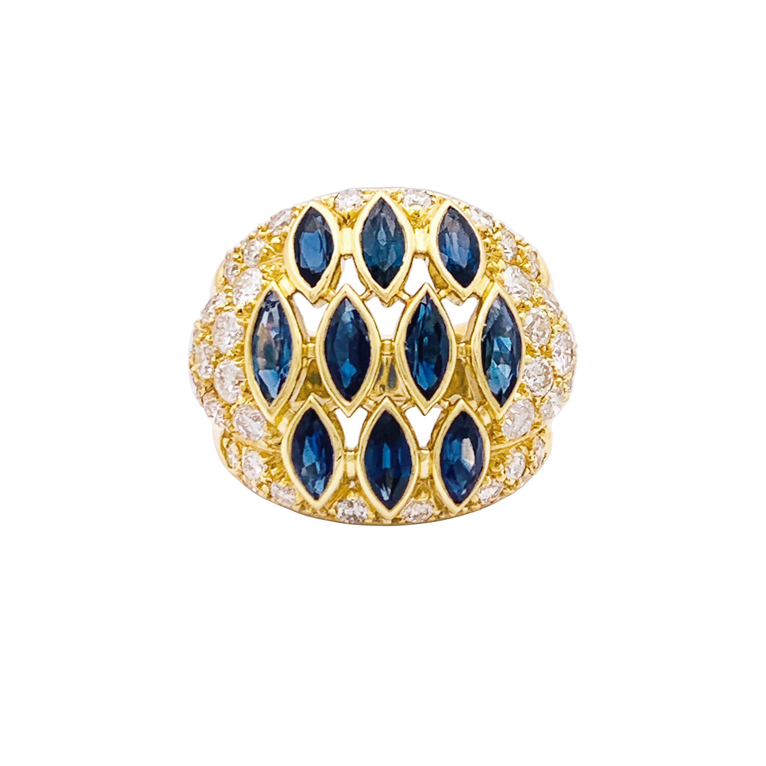 Bague vintage en or jaune, saphirs et diamants.
