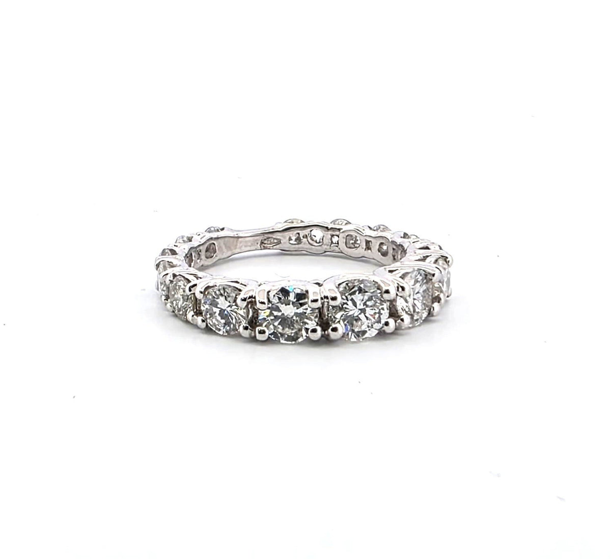 Bague Alliance en or blanc et diamants
