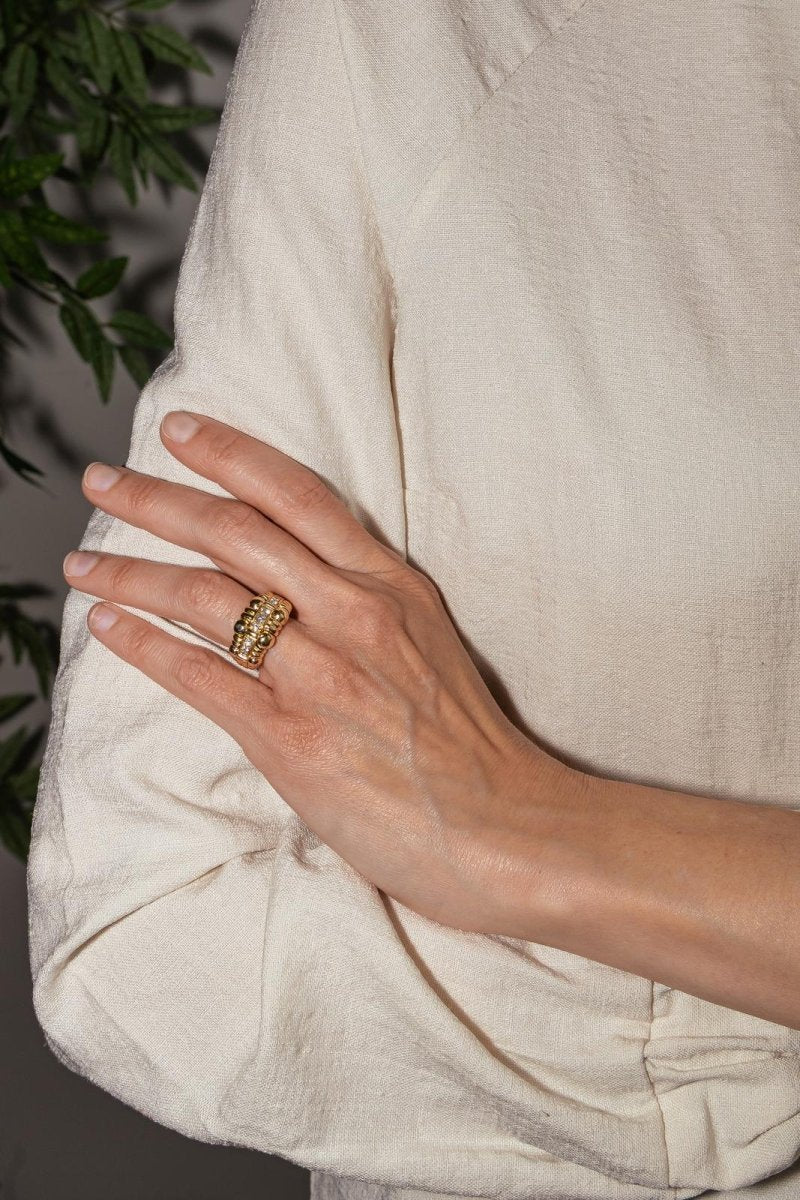 Boucheron Bague Boule Or jaune Diamant - Castafiore