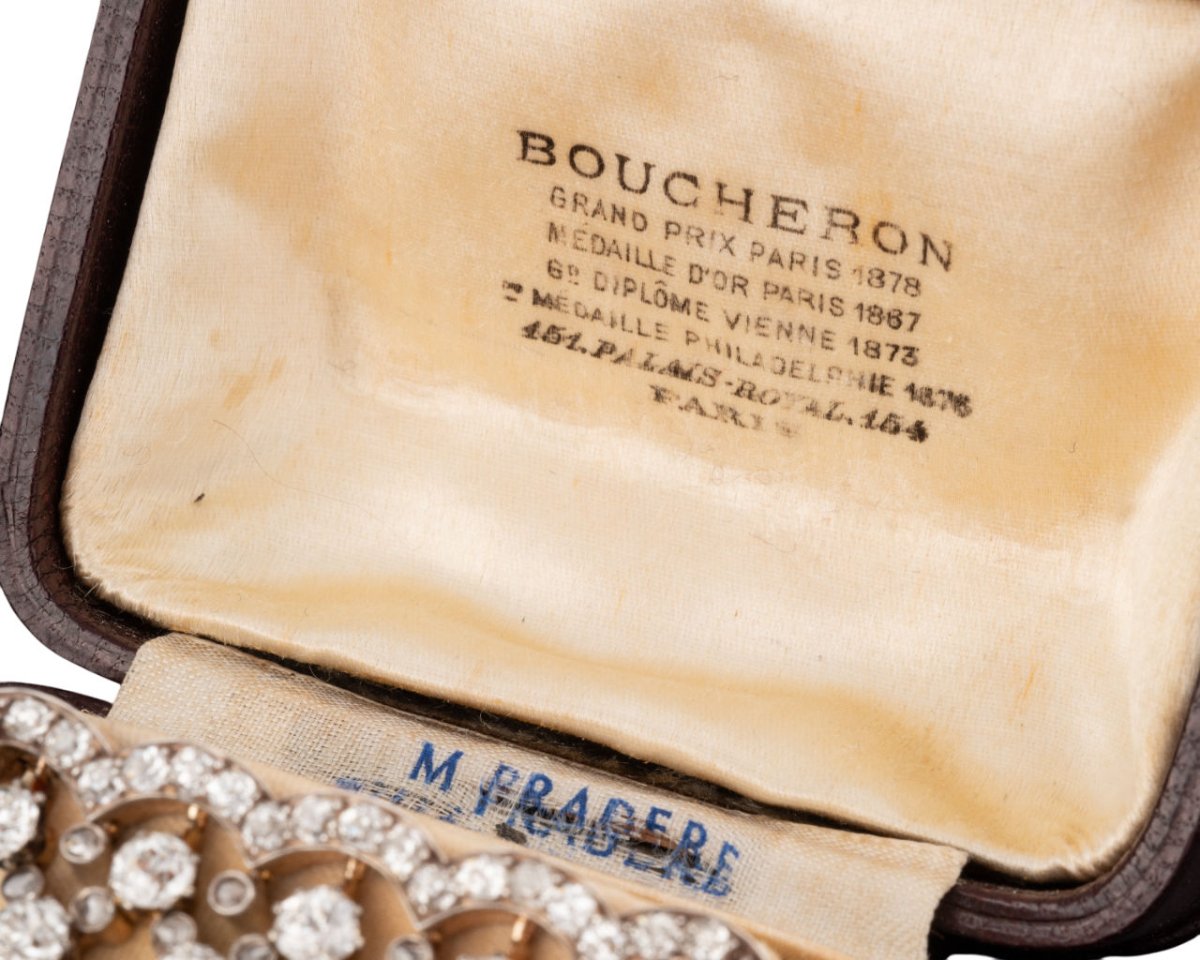 BOUCHERON Broche en or et diamants - Castafiore