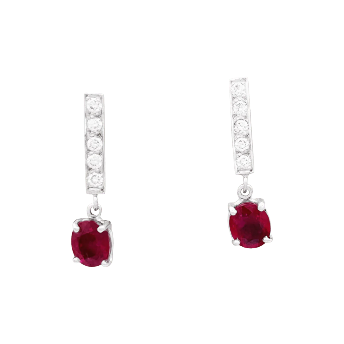Boucles d'oreille or blanc, diamants et rubis. - Castafiore