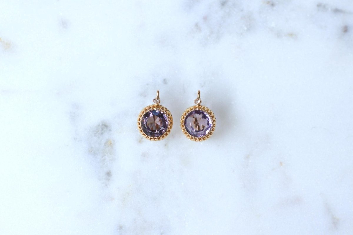 Boucles d'Oreilles Anciennes Améthystes et Diamants sur Or Jaune - Castafiore