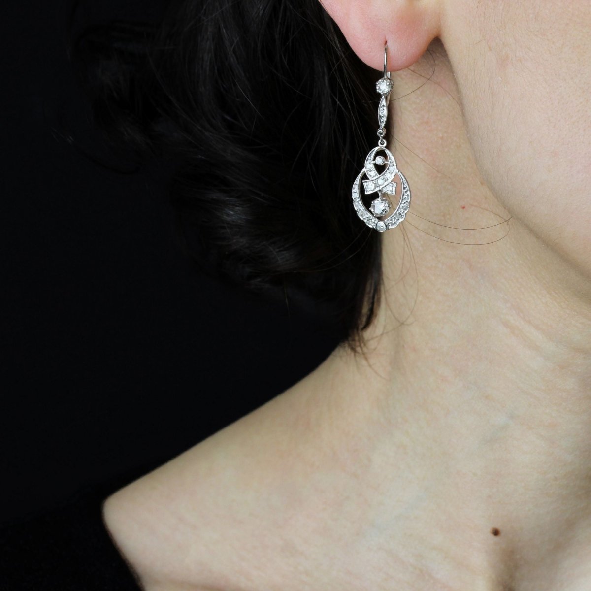Boucles d'oreilles anciennes or blanc diamants - Castafiore