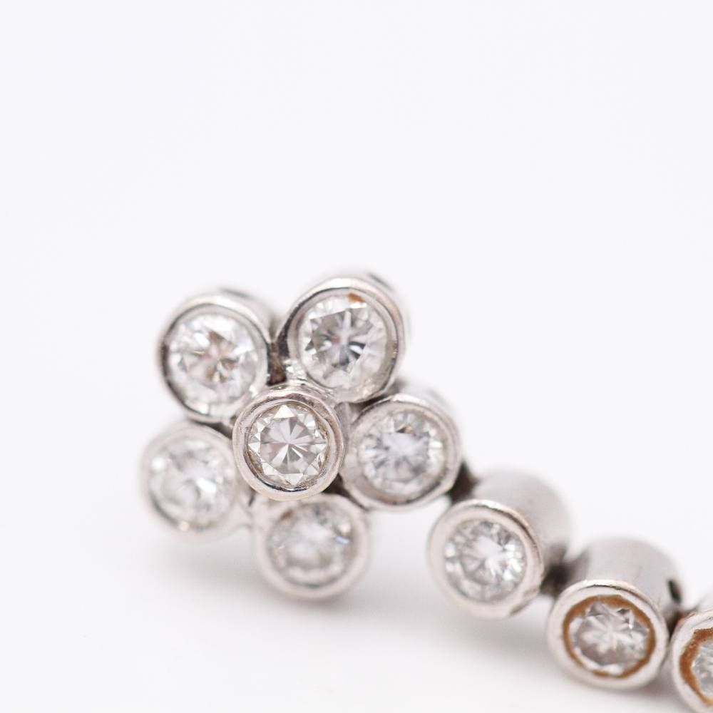 Boucles d'oreilles avec perles australiennes et diamants - Castafiore