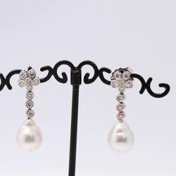 Boucles d'oreilles avec perles australiennes et diamants - Castafiore