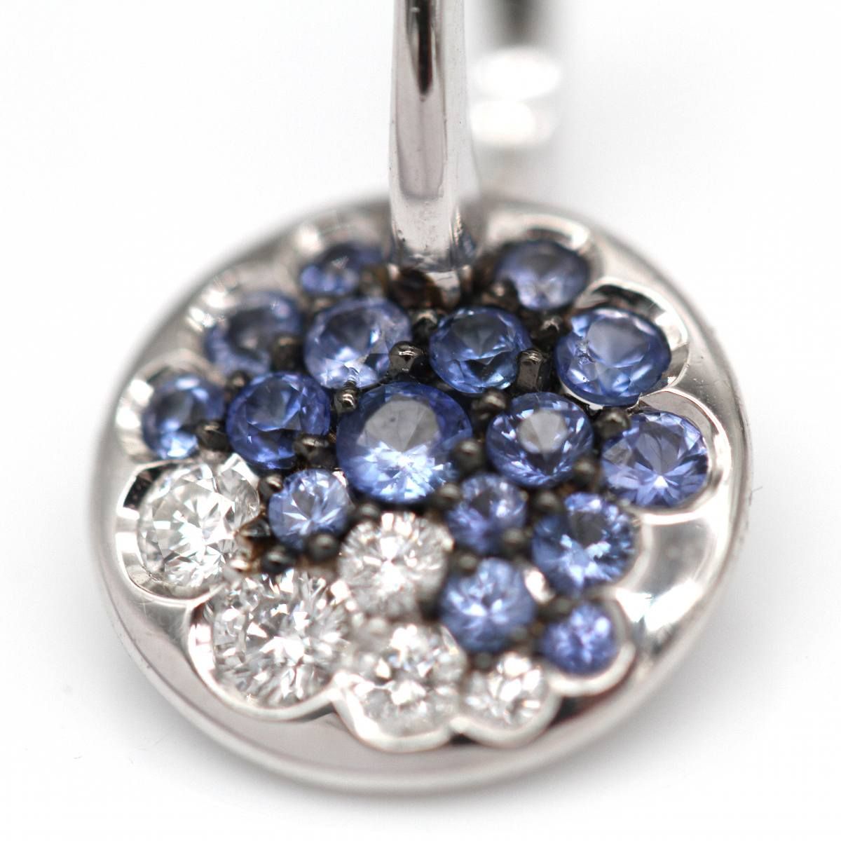 Boucles d'oreilles BLUE SKY en or blanc et diamants - Castafiore