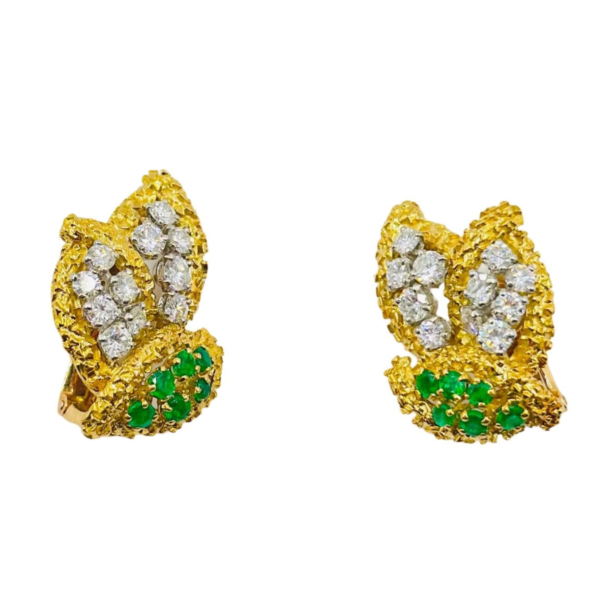 Boucles d'oreilles BOUCHERON en or jaune, diamants et émeraudes - Castafiore