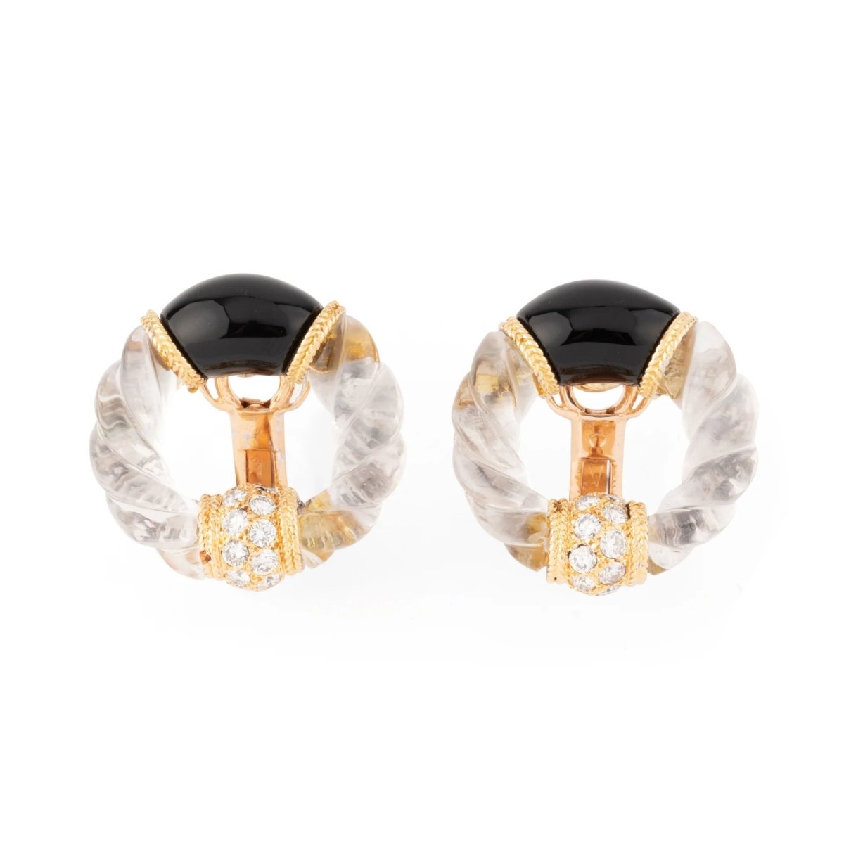 Boucles d'oreilles BOUCHERON en or jaune, onyx, cristal de roche et diamants - Castafiore