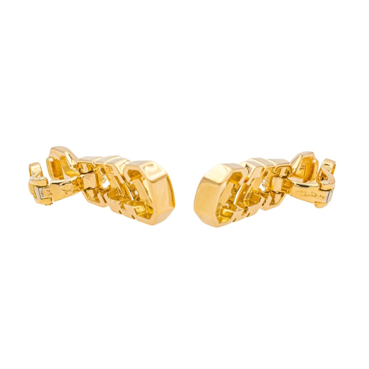 Boucles d'oreilles CARTIER en or jaune et diamants - Castafiore