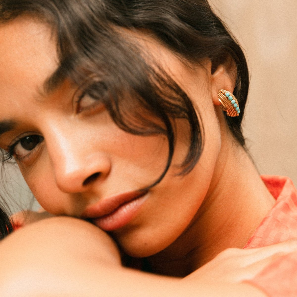 Boucles d'oreilles Clip en or jaune et turquoises - Castafiore