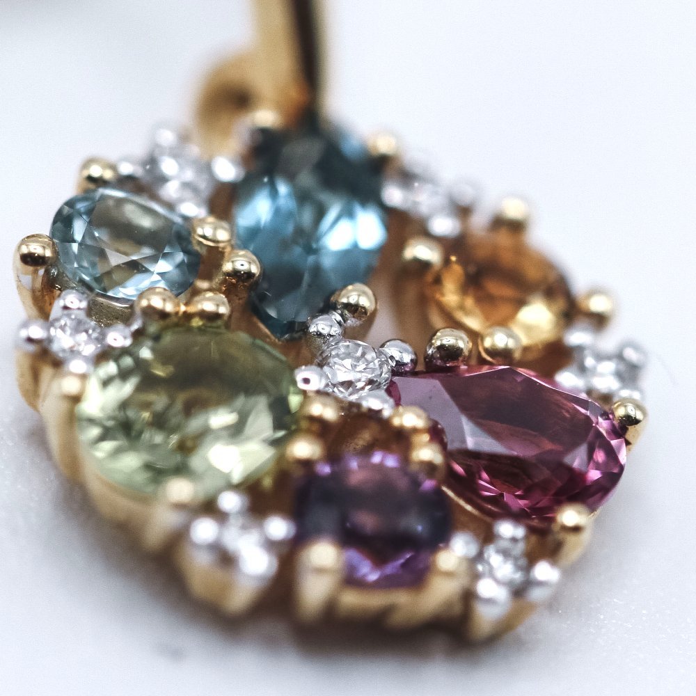 Boucles d'oreilles Clip RAINBOW en or jaune et diamants