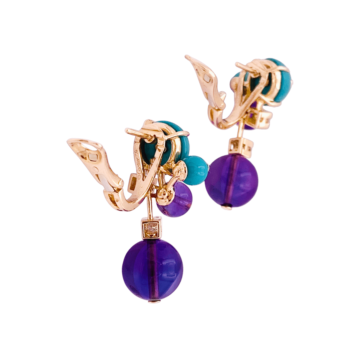 Boucles d'oreilles Clips CARTIER "Délices de Goa" en or rose, turquoise, améthyste et diamants - Castafiore