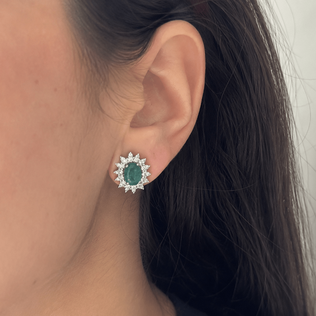 Boucles d'oreilles Clips en or blanc, émeraudes et diamants - Castafiore