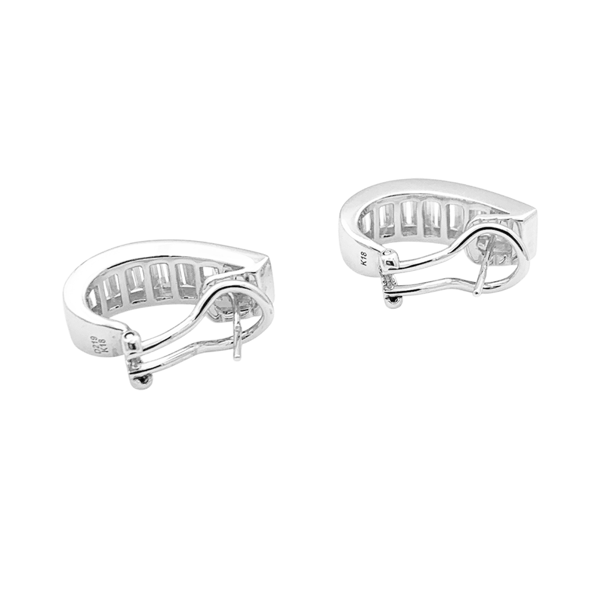 Boucles d'oreilles Clips en or blanc et diamants - Castafiore