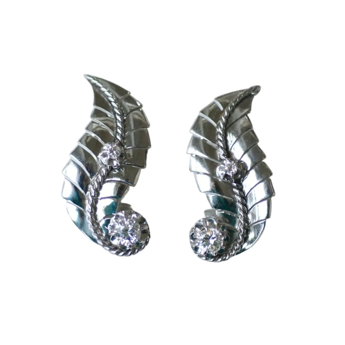 Boucles d'oreilles Clips en or blanc, platine et diamants - Castafiore