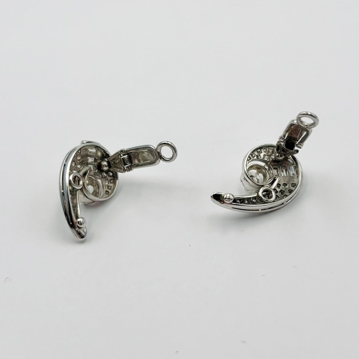 Boucles d'oreilles Clips en or blanc, platine et diamants - Castafiore