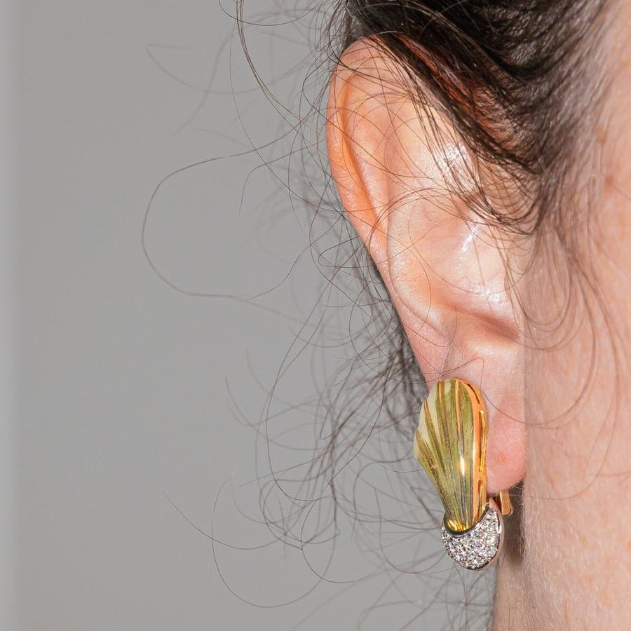 Boucles d'oreilles Clips en or jaune, or blanc et diamants - Castafiore