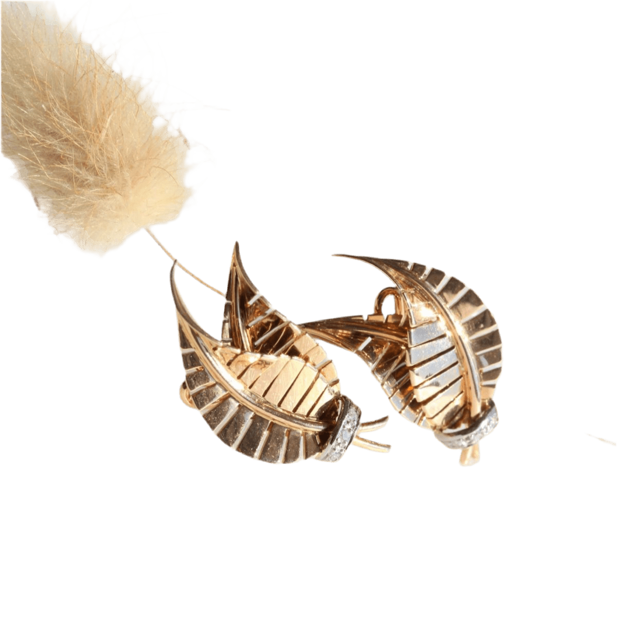 Boucles d'oreilles Clips en or jaune, platine et diamants - Castafiore