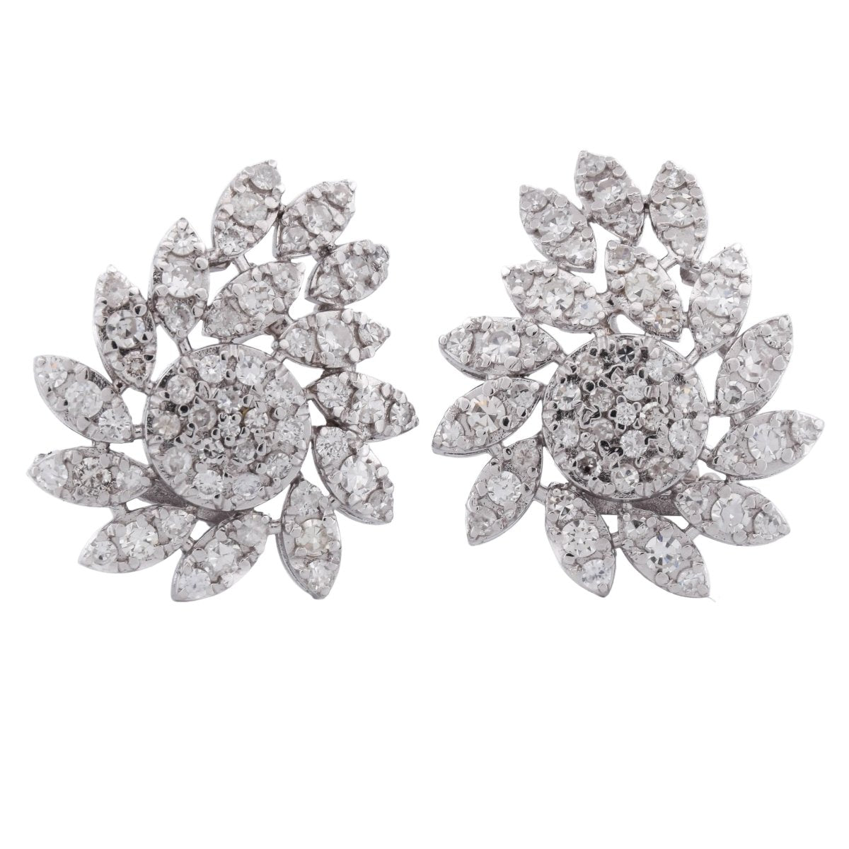 Boucles d'oreilles Clips en platine et diamants - Castafiore