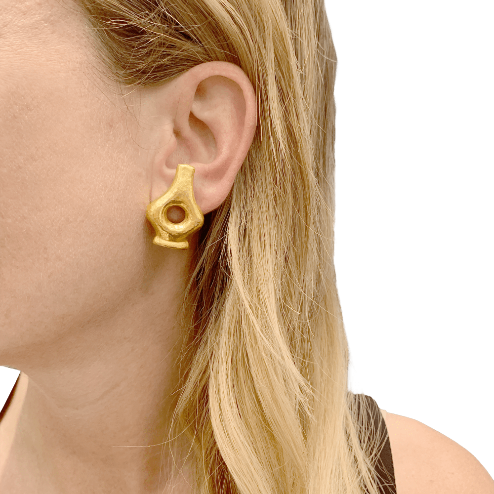 Boucles d'oreilles Clips LALAOUNIS "Mesopotamia" en or jaune - Castafiore