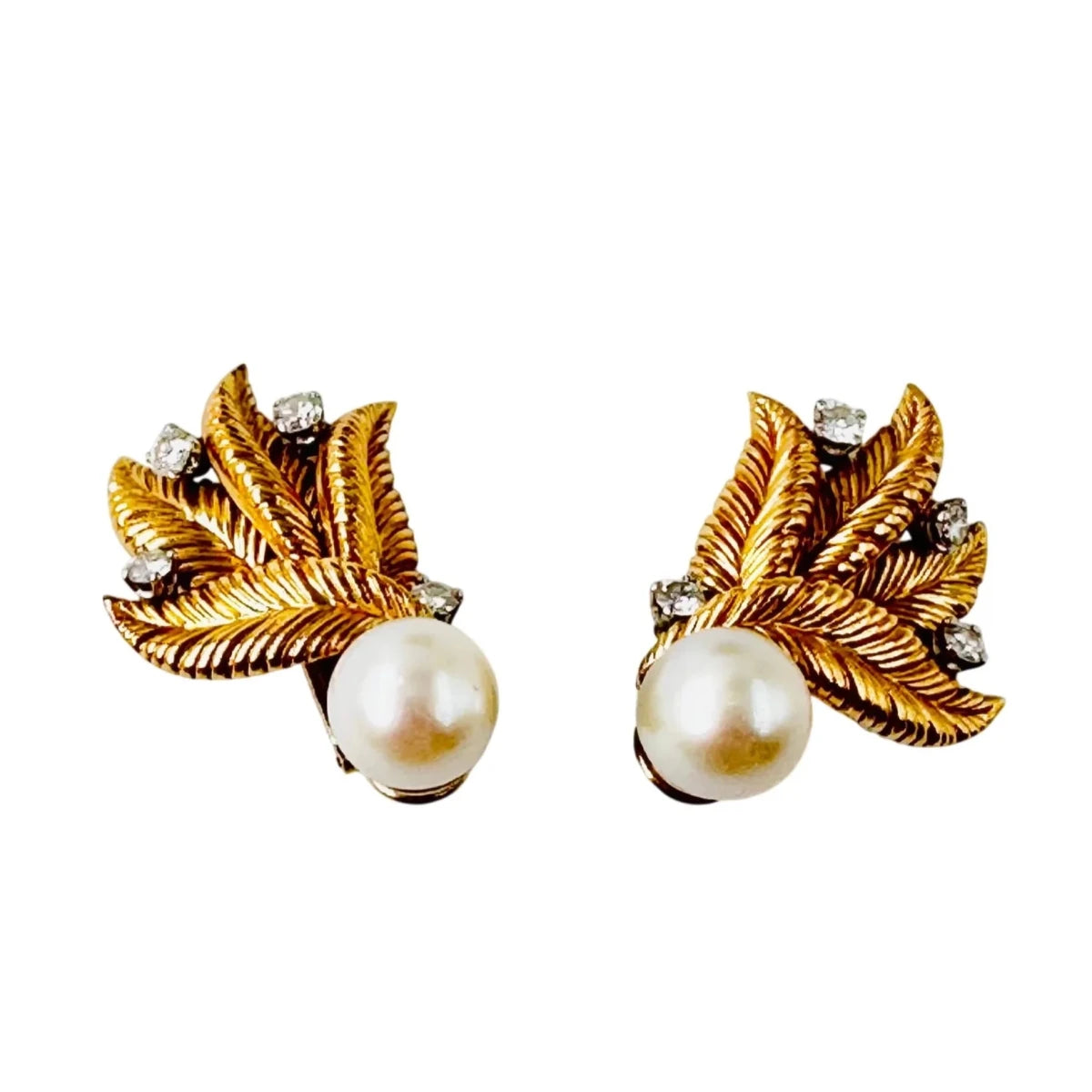 Boucles d'oreilles Clips Plumes en or jaune, platine, perles et diamants - Castafiore