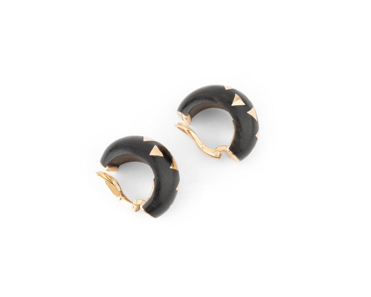 Boucles d'oreilles Clips VAN CLEEF & ARPELS en or jaune et bois d'amourette - Castafiore