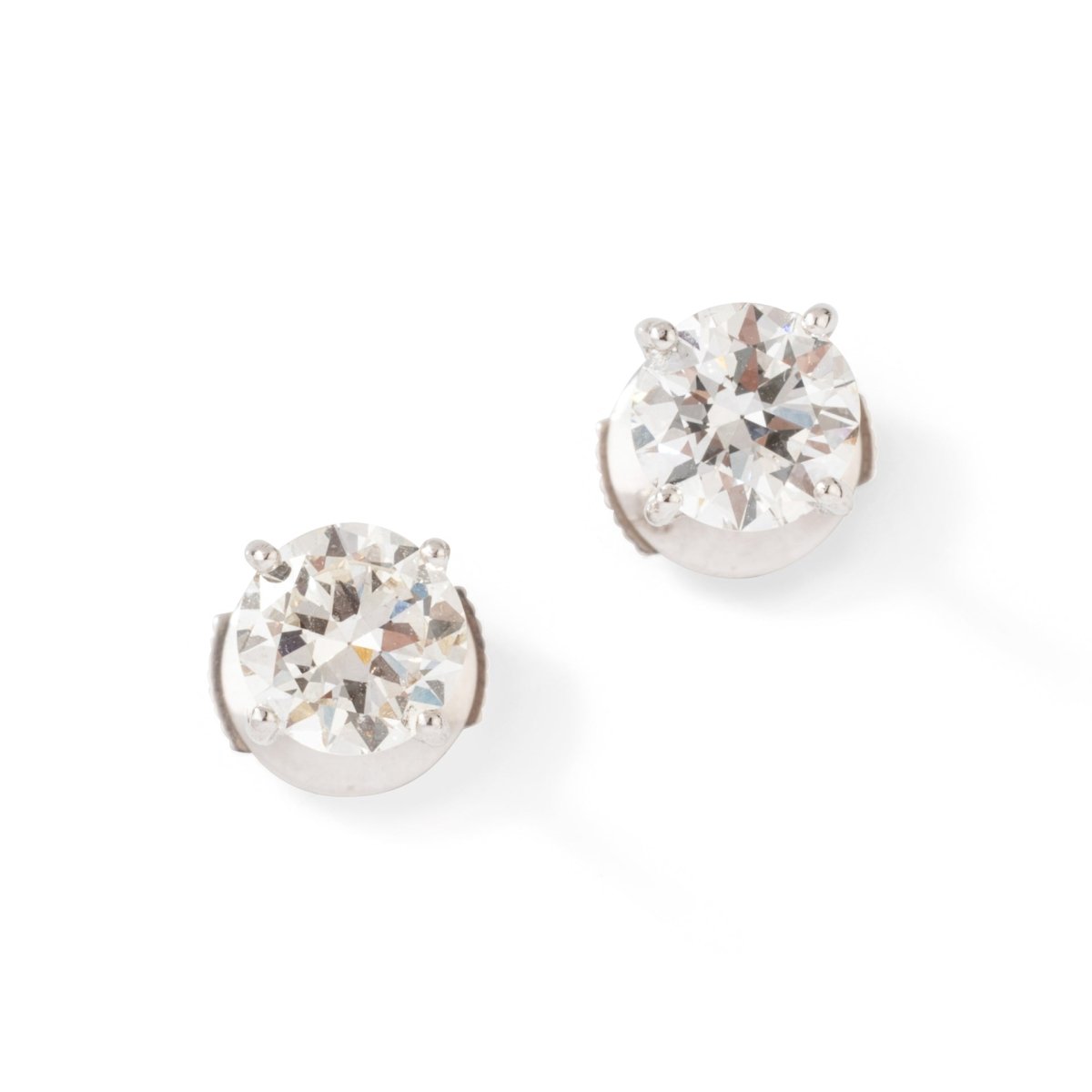 Boucles d'oreilles Clou en or blanc et diamants - Castafiore