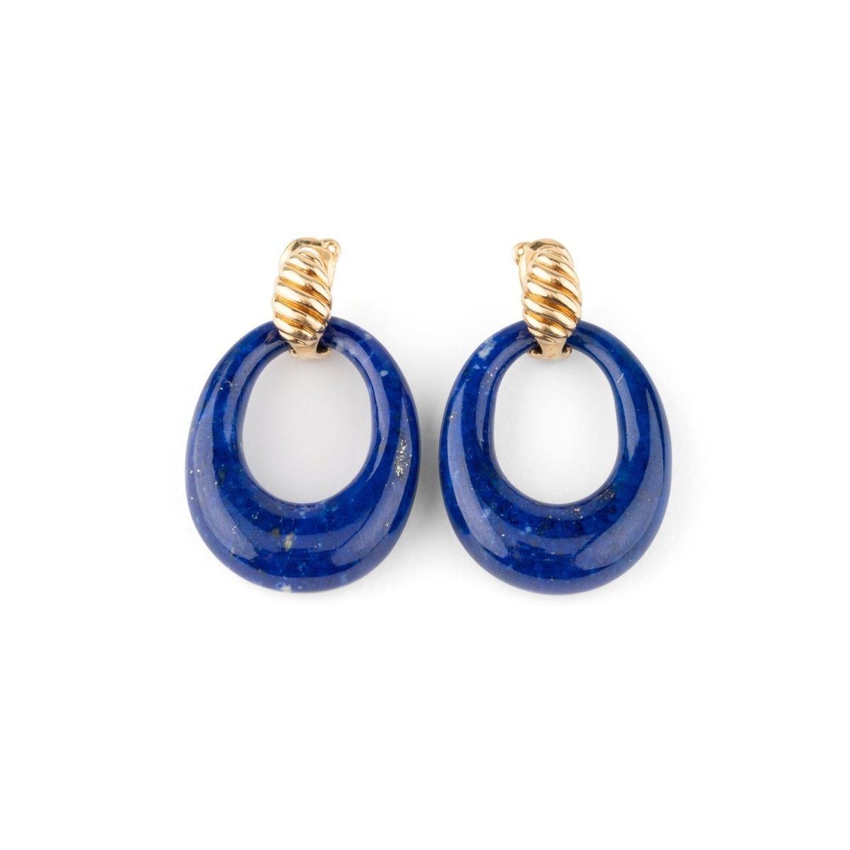 Boucles d'oreilles VAN CLEEF & ARPELS en or jaune, lapis lazuli, corail et onyx