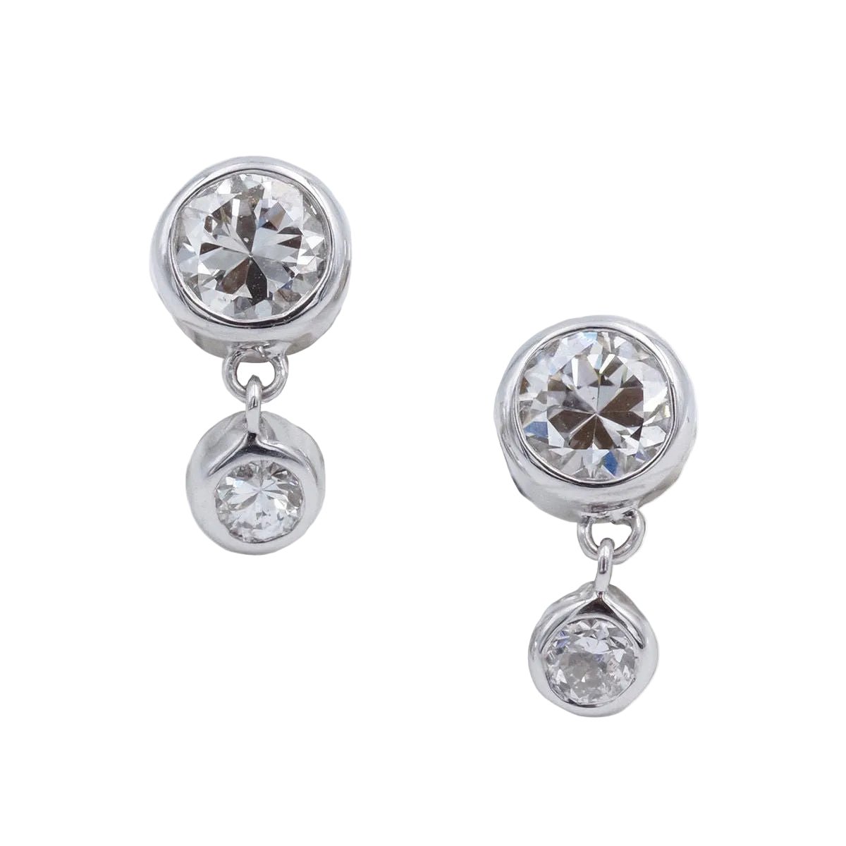 Boucles d'oreilles Clous en or blanc et diamants - Castafiore