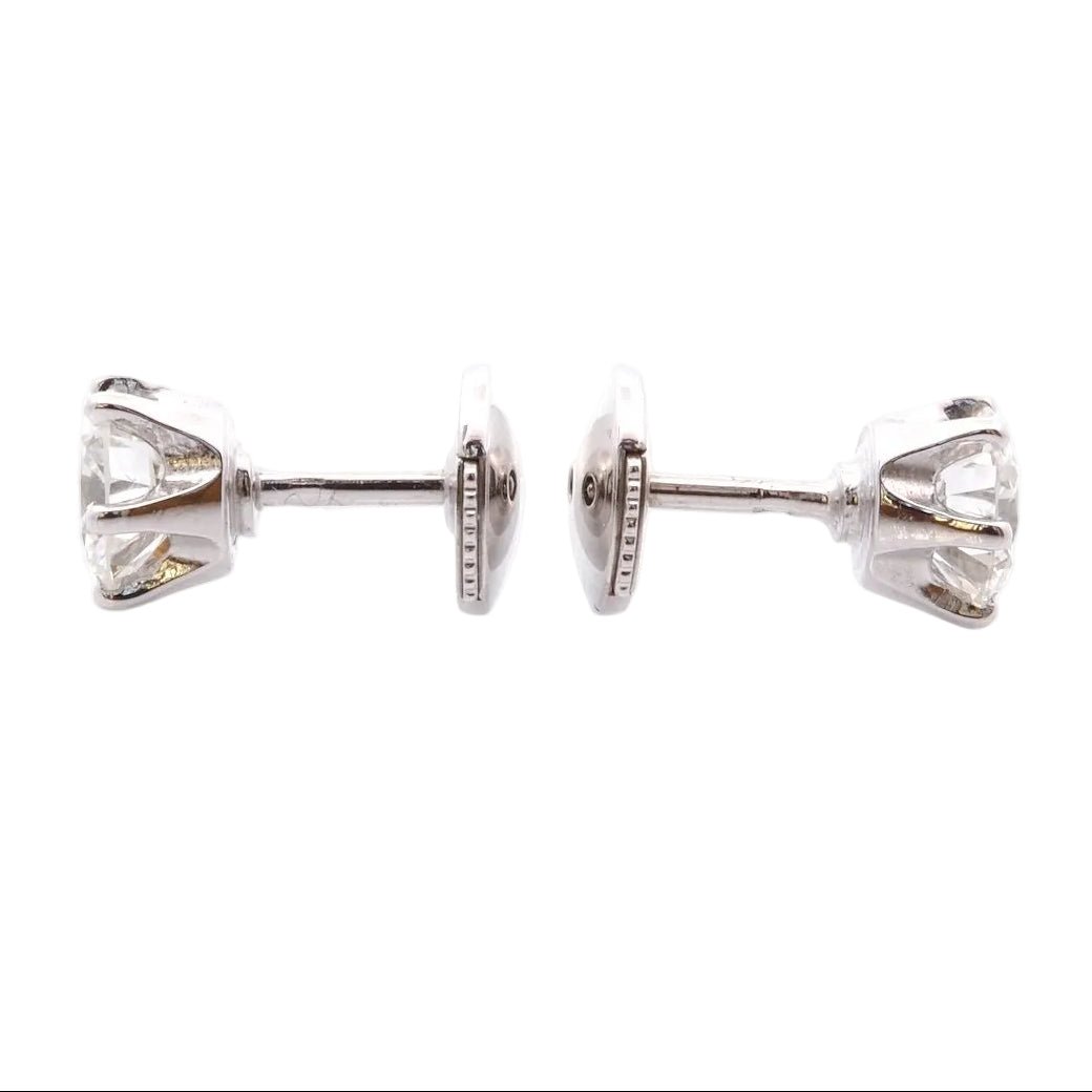 Boucles d'oreilles Clous en or blanc et diamants - Castafiore