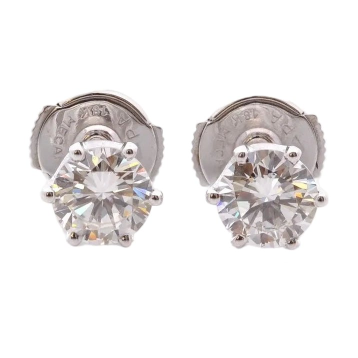 Boucles d'oreilles Clous en or blanc et diamants - Castafiore