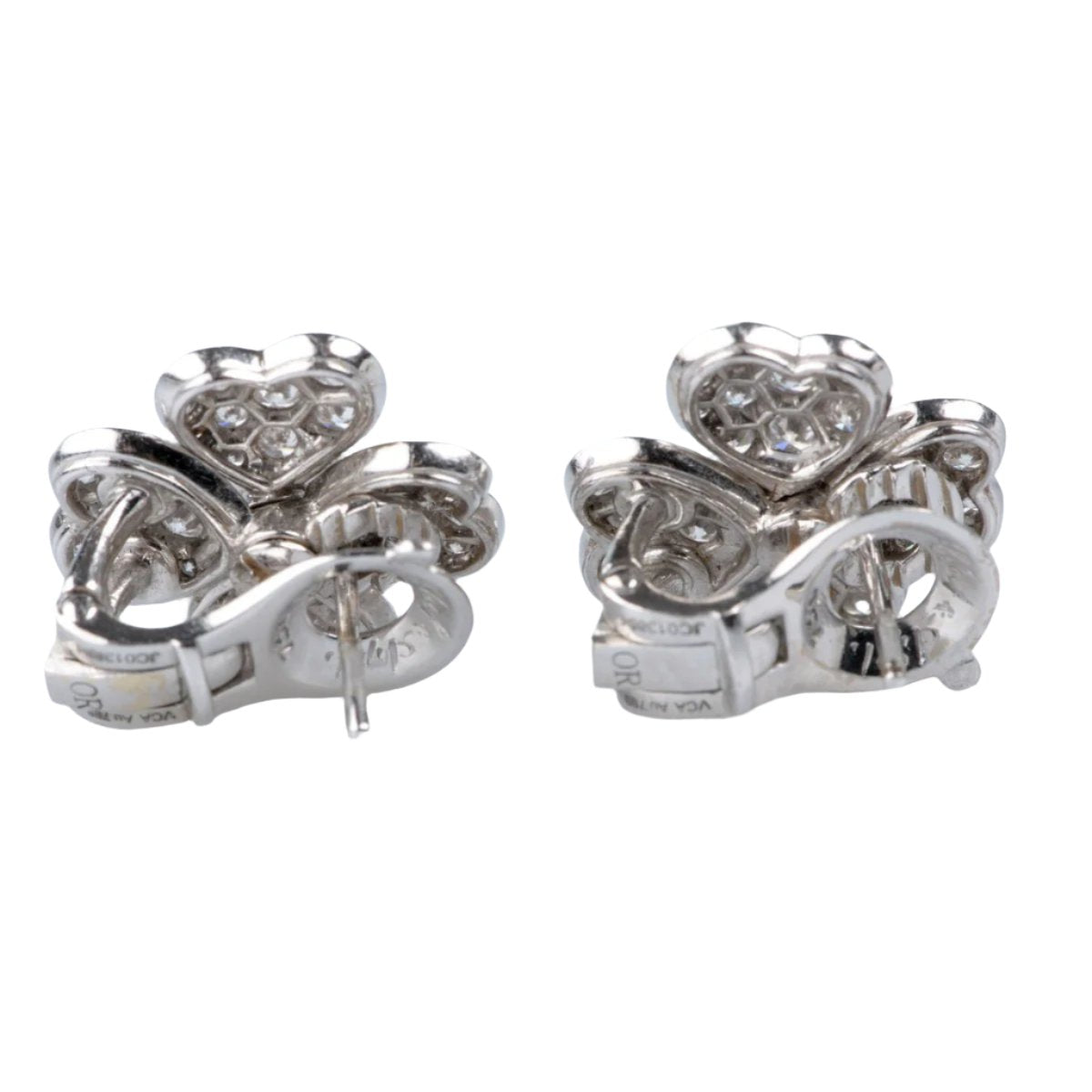 Boucles d'oreilles Cosmos de Van Cleef & Arpels en or et diamants