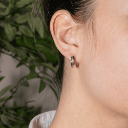 Boucles d'oreilles Créoles en or blanc et diamants - Castafiore