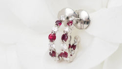 Boucles d'oreilles créoles en or blanc, rubis et diamants - Castafiore